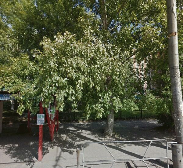 Банкомат банка Уралсиб по адресу улица 79-ой Гвардейской Дивизии 12